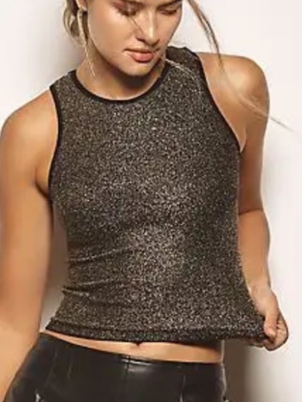 NWT Anthropologie Seamless Lurex Ribbed Crop Tank
(size Lg/XL)